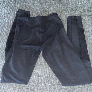 Lululemon Leggings w/ Detailing